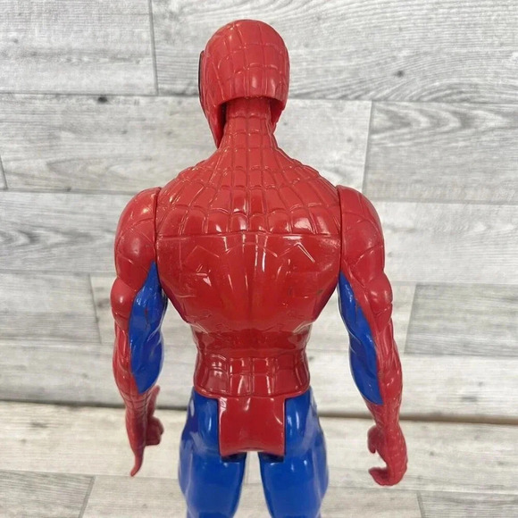Hasbro 2013 Spiderman 12 Inch Toy Action Figure - Picture 8 of 9